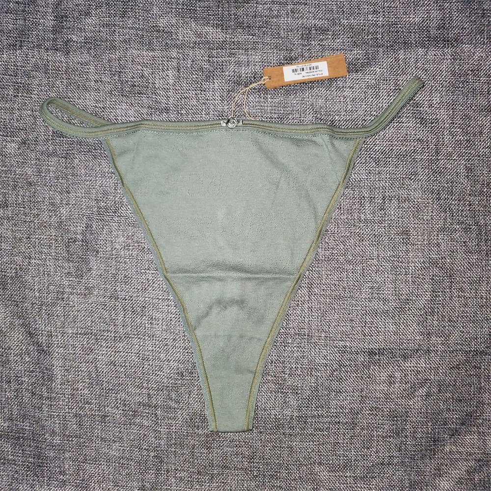 NWT SKIMS XL Logo Pointelle String Thong MINERAL